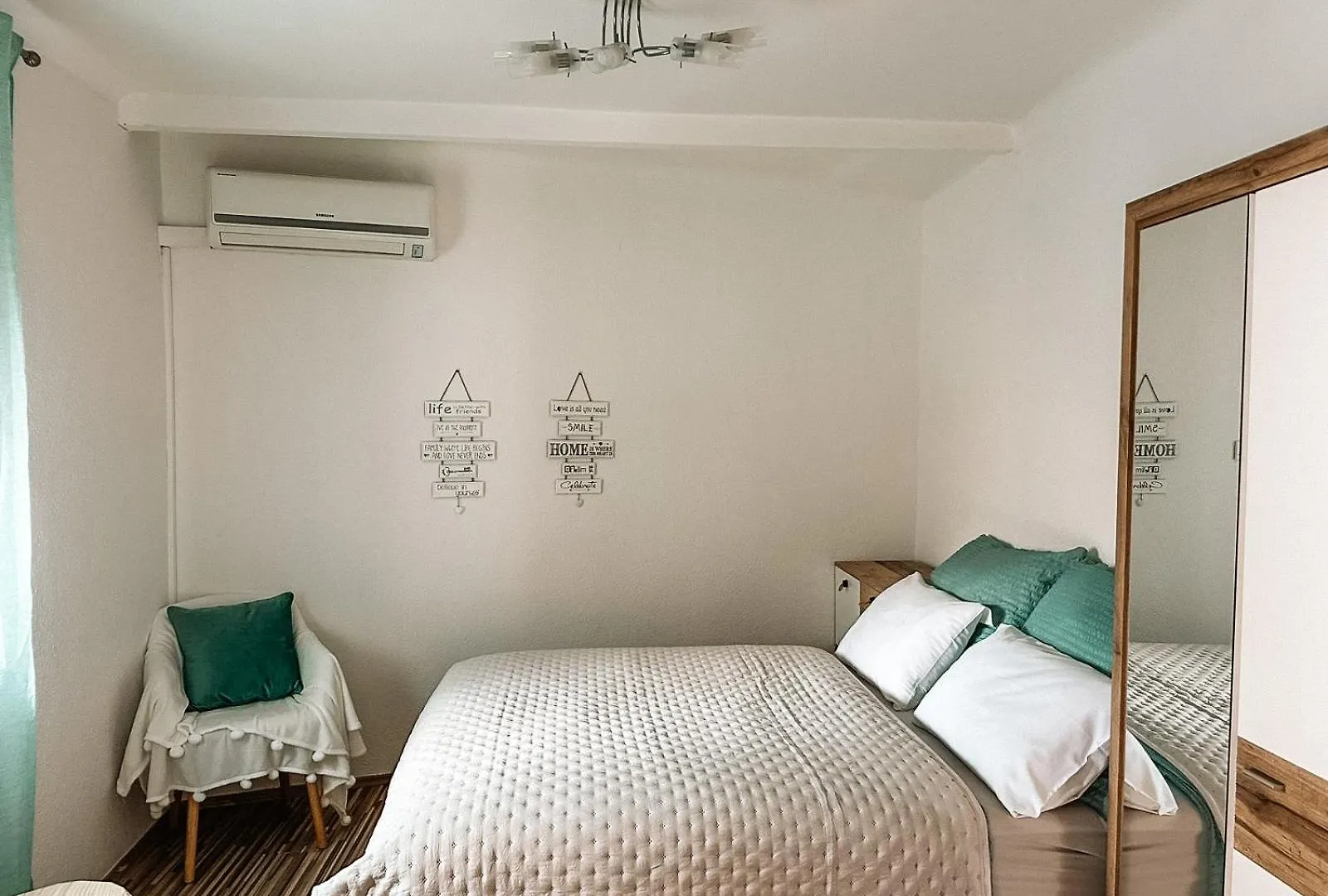 Lucky Star Apartments In City Center Split 0*,